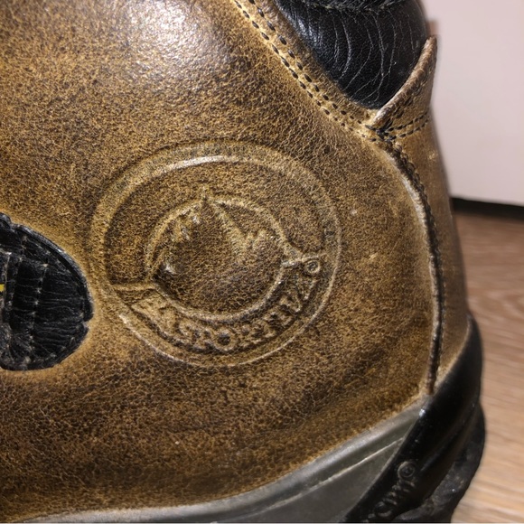 La sportiva ladies vintage hiking walking trail boots size 38 - Picture 2 of 9